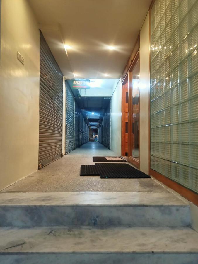 Sky Park Hotels Tiruppur Exterior foto